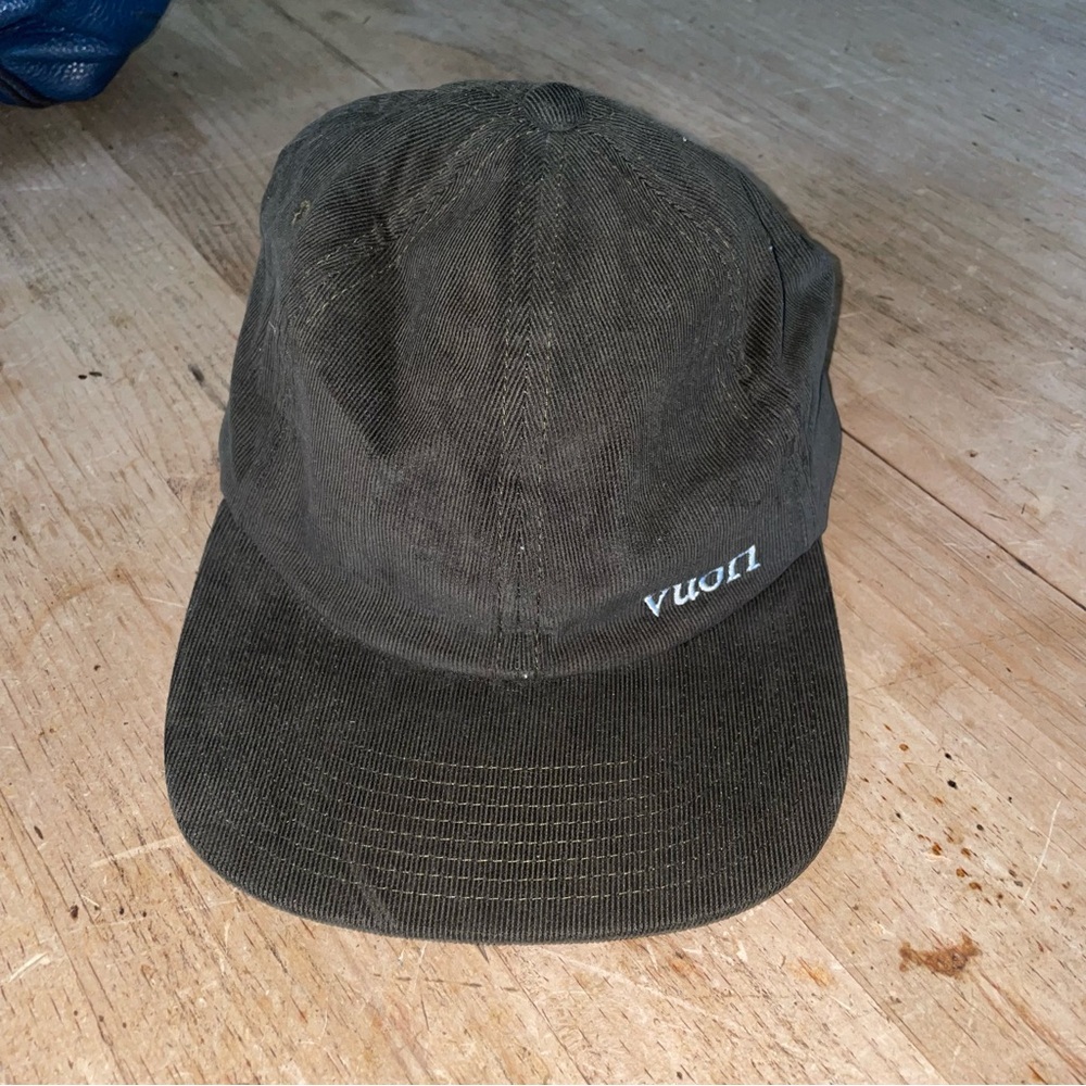 Vuori Performance Cord Cap